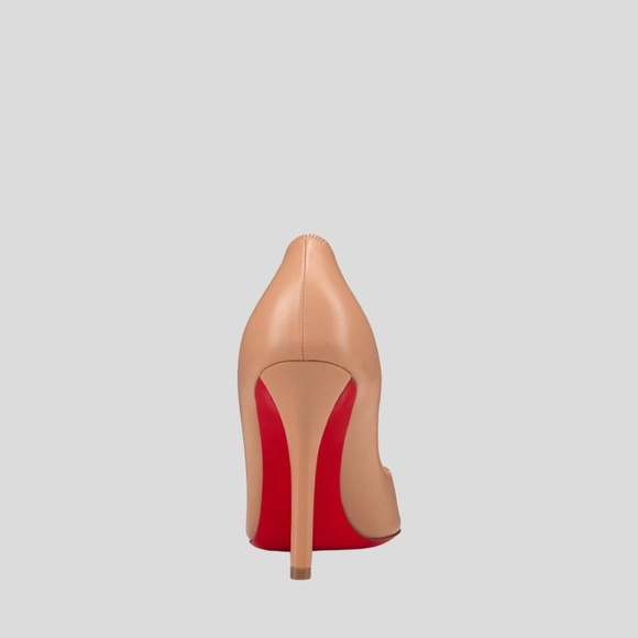 🆕 👠 CHRISTIAN LOUBOUTIN
Apostrophy Leather Pumps Color: Nude Nappa ✨Size: 38.5 - Picture 9 of 10